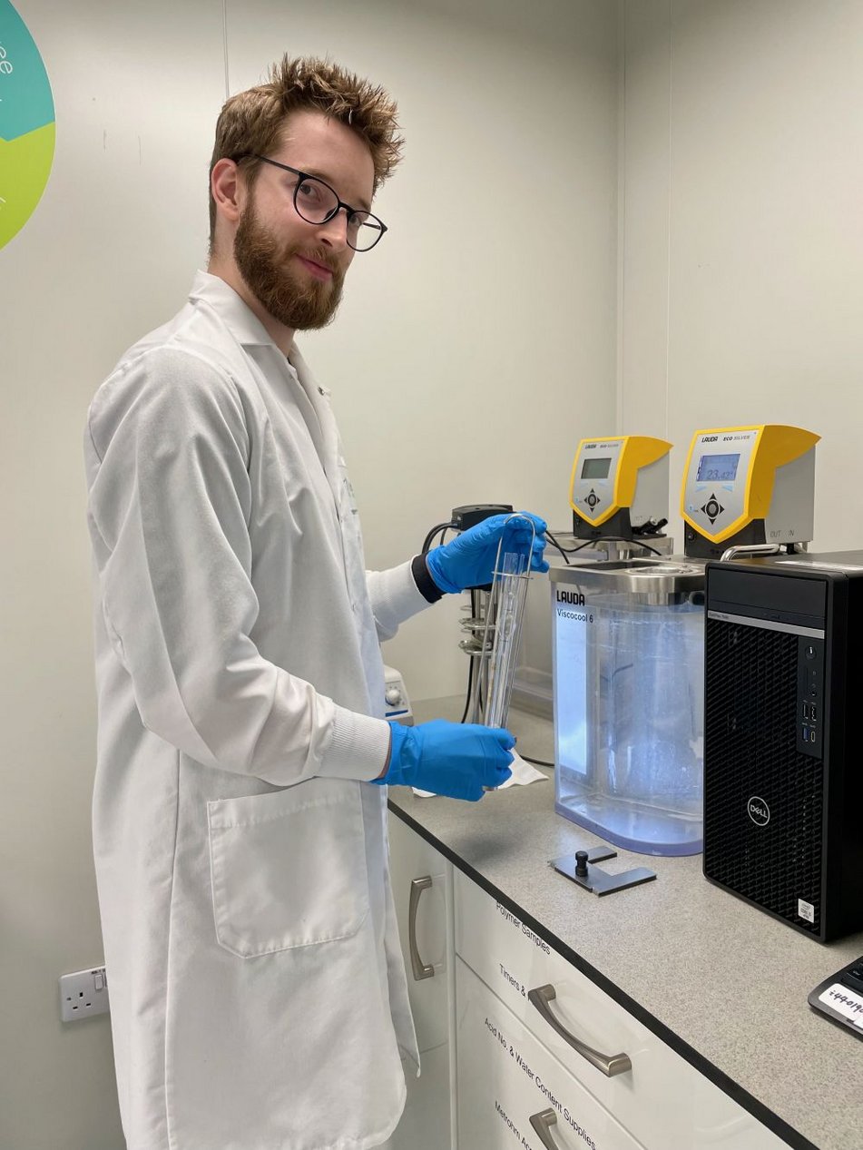 Tim (ESR6) doing inherent viscosity measurements at Ashland.